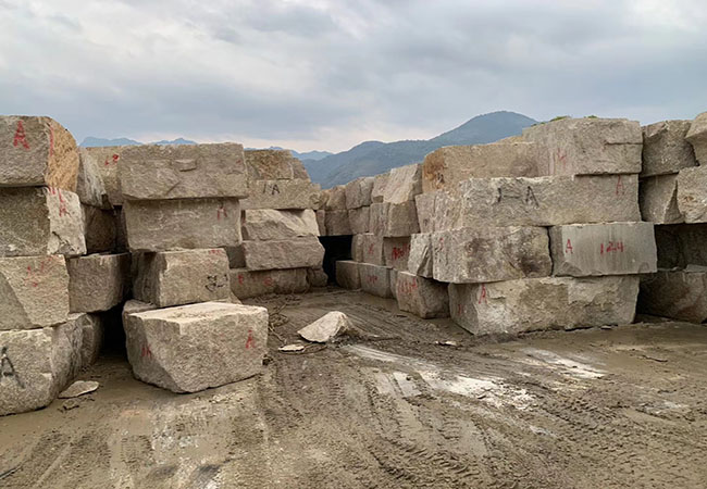 干挂石材让别墅外墙焕然一新(图6)